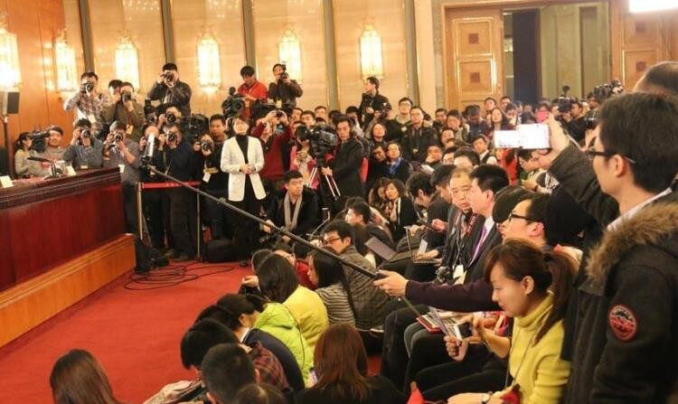 “拆析师引用埃隆马斯克的“科幻项目”分散观察力后特斯拉” “拆析师引用埃隆马斯克的“科幻项目”分散观察力后特斯拉”