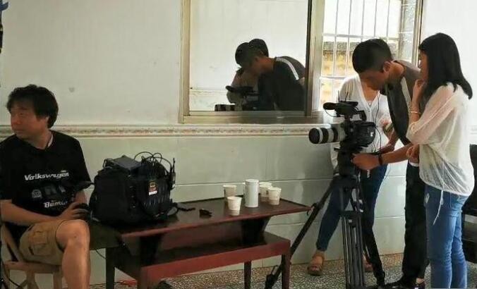 “随着电子商务收益增加目标股价上涨近10%” “随着电子商务收益增加目标股价上涨近10%”