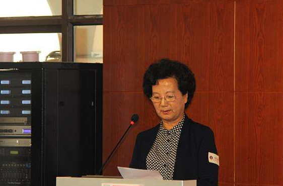 “科尔的土地与Fanatics达成协议在线销售其持牌运动装备” “科尔的土地与Fanatics达成协议在线销售其持牌运动装备”