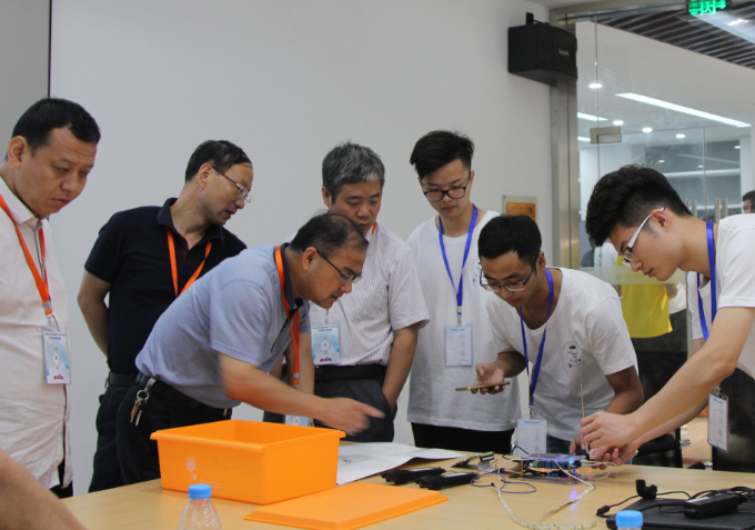 “德意志银行最佳投资者贝莱德将外包AGM投票” “德意志银行最佳投资者贝莱德将外包AGM投票”