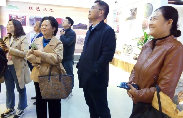 “由于巴西的恶劣天气 咖啡贝斯手会倒退” “由于巴西的恶劣天气 咖啡贝斯手会倒退”