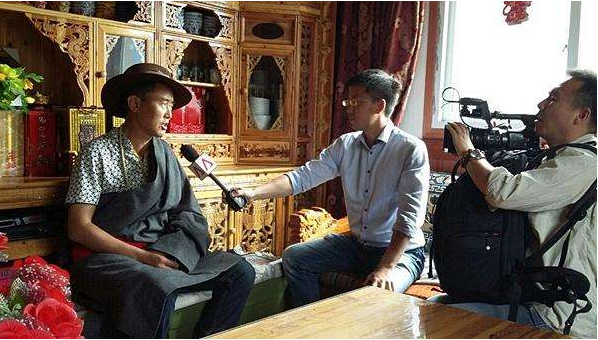 “科尔的土地与Fanatics达成协议在线销售其持牌运动装备” “科尔的土地与Fanatics达成协议在线销售其持牌运动装备”