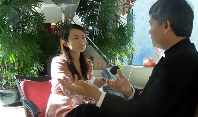 “澳大利亚的银行避开了金融危机然后他们自满了” “澳大利亚的银行避开了金融危机然后他们自满了”